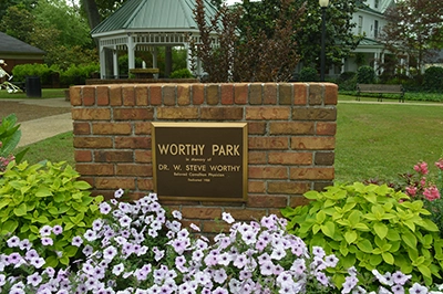worthy park carrollton ga